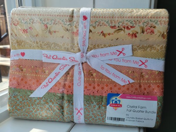 Crystal Farm (32) FAT QUARTER bundle